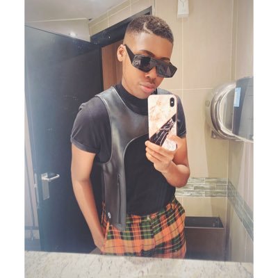 creoleclass's profile picture. If you were born poor,that ain't your fault. If you die poor,the fault is yours. Island boy ▫️Sun☀▫Sand▫Shades.Aspiring mogul. Pisces♓️