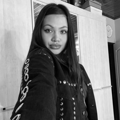 LoreleyKniaz's profile picture. 