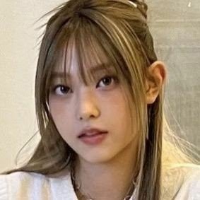 lualoona's profile picture. buaaaa