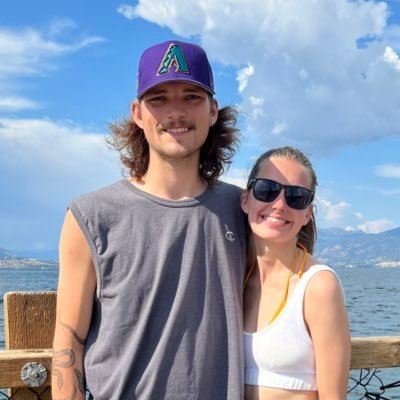 lainergie27_'s profile picture. new here don't really get it yet but I will lol