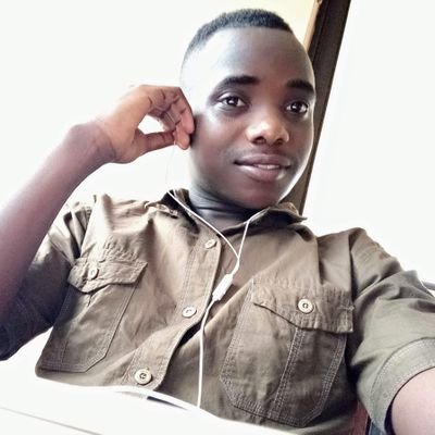 Kigezi young entrepreneur| #mufc fan|✈🌍Tourism| Wildlife| #ExploreUganda | Ur private chef👨🏾🍳| Founder @WesternExplore & Raph's Yummy Snacks & Bakes🧁🍩