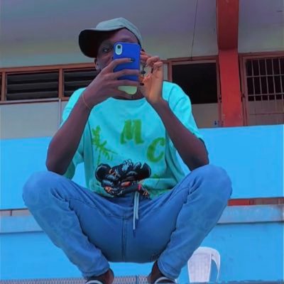 adekolaumar4's profile picture. 