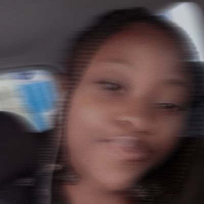 cert_weirdgirl's profile picture. Certified weirdgirl🌚