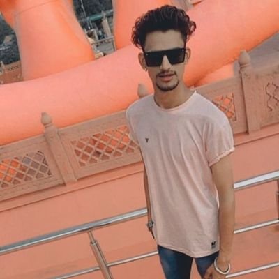 Sunilch24116057's profile picture. 