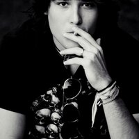 Dennis R (@canubba) Twitter profile photo
