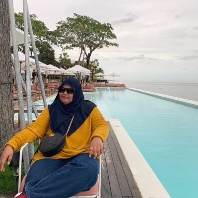 wanieabdvllah's profile picture. 