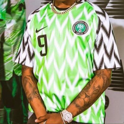 sola_yola's profile picture. 