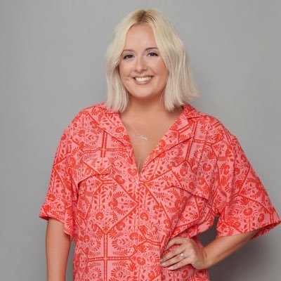 TV and radio presenter - @BBCR1 @bbcmorninglive Qualified Counsellor. Journalist and author. Ambassador @place2be @YoungMindsUK Jamie@miradormanagement.co.uk