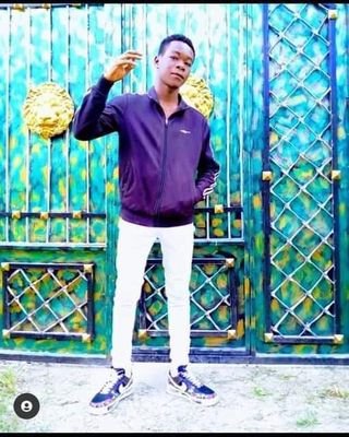 fasha64400631's profile picture. 