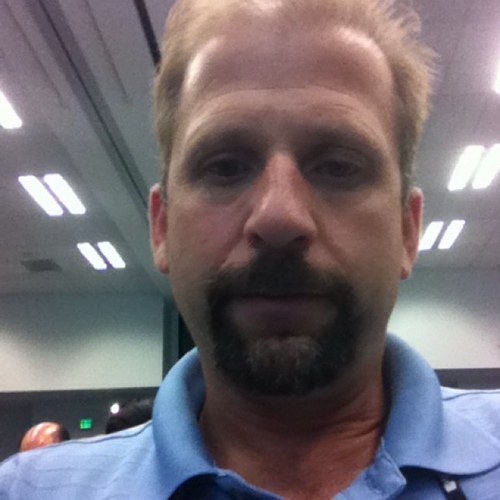 kenwhite999's profile picture. 