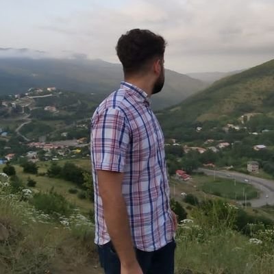 اینترن خسته / در سودای آزادی
I do my best to go to hell