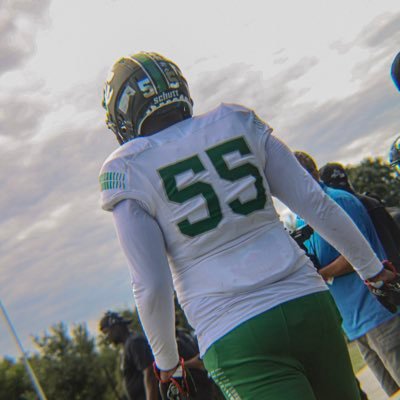 Defensive lineman @ C.H flowers 6’2 258| 2025| Head coach @DaemonDameon| cell 240-521-6517