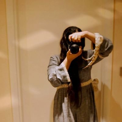 saraalemoo's profile picture. در تلاش و خسته، حسرت و شوق زندگی