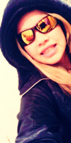 Zé Povinho mano é foda vive só me criticando , sal grosso pra olho gordo se tiver me invejando ♫♪