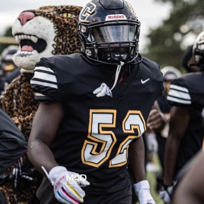 Octavius Mercer FCHS Class of ‘23 5’9 189lbs 🏈 : MLB/OLB |#52| Email - taymercer236@gmail.com | (252) 558-8045 | Hudl - https://t.co/bupnM3tFqs