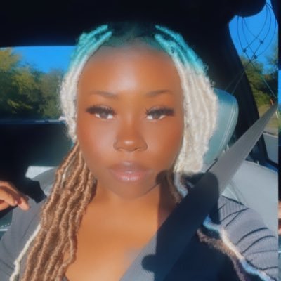 GOD FIRST 🙏🏽
22♉
FUTURE ENTREPRENEUR👩🏽⚕ & TRAVELING RN 👩🏽💼YOU HERE NOW SO FOLLOW ME BOOP😘