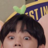 먼지 (@_mun_ji) 's Twitter Profile