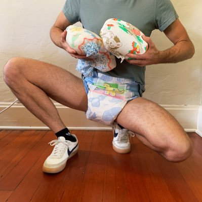 (He/Him) ABDL in Los Angeles | NSFW 🏳️‍🌈 18+ only Kept in place / cared for / diapered by @caliboy557