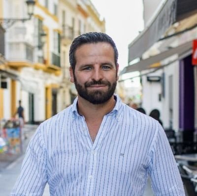 Concejal Portavoz de Unión Portuense. Trabajador Social.