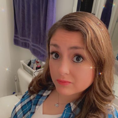 xenawp11's profile picture. Two hands and a strong will