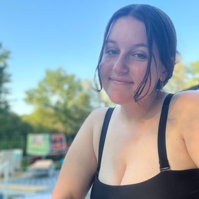 mallorytopel17's profile picture. she/her | virgo | enjoys soft colors, comforting words, and songs that feel like heavy blankets