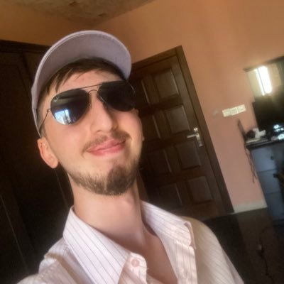 fabianfamlei's profile picture. Basketball Player & Gamer Just Another Simple Person In This Complicated World