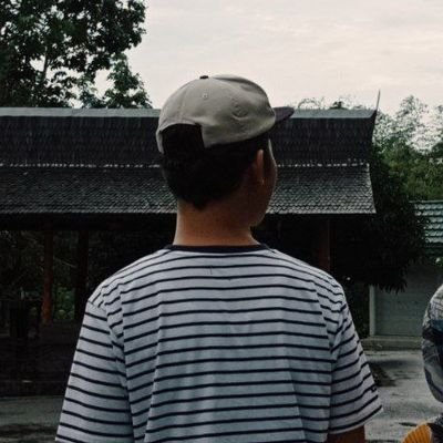 aprie_NR's profile picture. terlalu banyak bicara akan membuatmu lupa dengan apa yang seharusnya dilakukan.