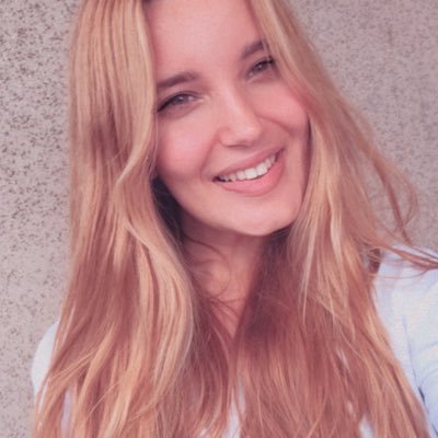 GamzeKeskin98's profile picture. Matematik | Art