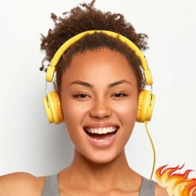 marcelaramos___'s profile picture. 