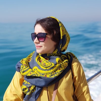 pegahghadak's profile picture. 