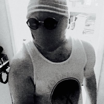 ptekram's profile picture. 🐶🐻‍❄️🤠🐌