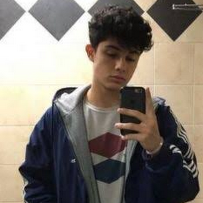 abikarde16's profile picture. 