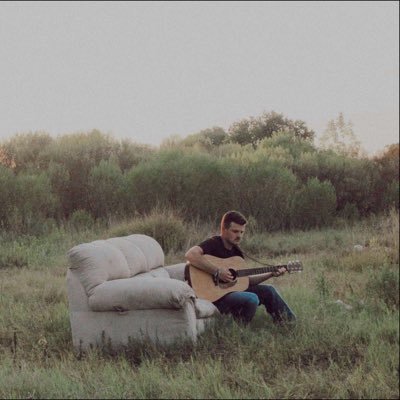 Country music and OkState Enthusiast. I also attempt to sing from time to time