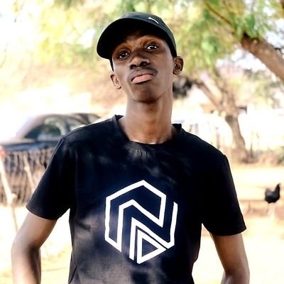 LawrenceRamale1's profile picture. am Robbed 😡