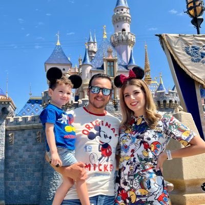 rosana_garza's profile picture. Mx. 27 💐