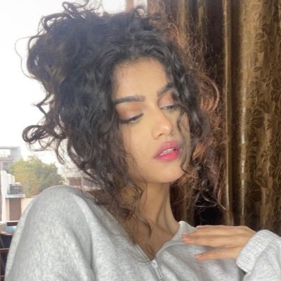 laakshii_'s profile picture. divine feminine 🧚🏼