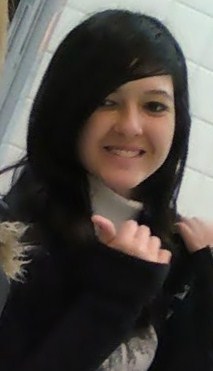 Amo ; minha mãae . ♥ Skate *-*, balada *-*, musicaa *-* , street dance  *-* .corinthians.*-* , minhas amigos *-* , mtv *-* , e meu namorado;Léeo ♥ . :$