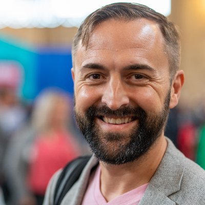 Marketing Strategist. Creative Generalist. Urbanist. #KCstreetcar Founding Member. Transpo Commission Chair. Agency owner. Visited 49 states, 49/50 top metros