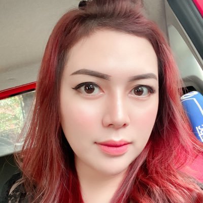 anggyandary's profile picture. Blessed every single day