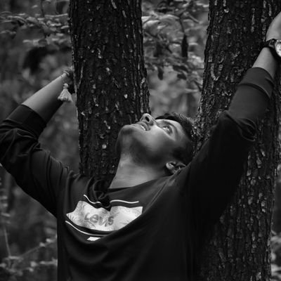 Pradeep46964422's profile picture. Artist