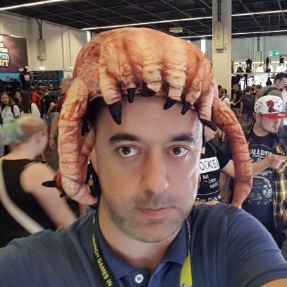 mhetlerovic's profile picture. Zaluđenik za tehniku. Voli svoju Danijelu!