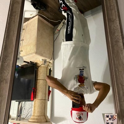 Elvisberrioss's profile picture. 