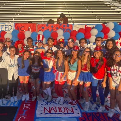 vphsspirit's profile picture. VILLA PARK'S OFFICIAL STUDENT SECTIONS & SCHOOL SPIRIT PAGE 2022-2023