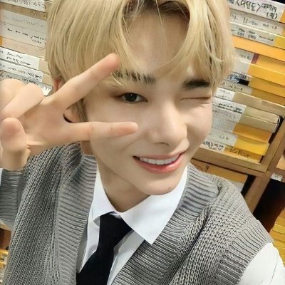 lvsgisun's profile picture. soobin y yoongi mis bonitos. 💞
13