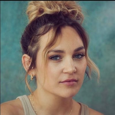 ReddLilyx's profile picture. . Actress/poet