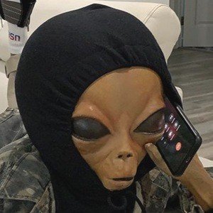 RenPadilla7's profile picture. Life without music would be meaningless
XXV-IV