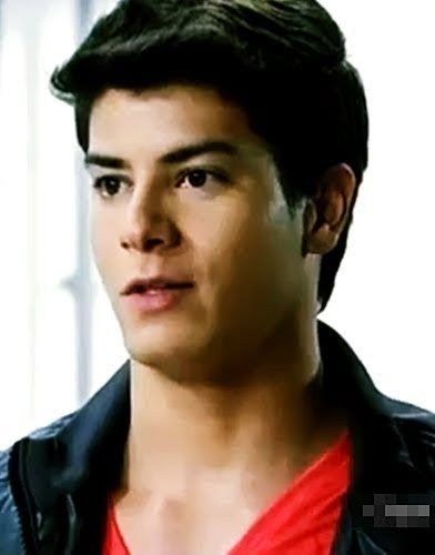 Fc Para meu lindo @aguiarthur Sua academia é aki Thur lindo Te Love ♥