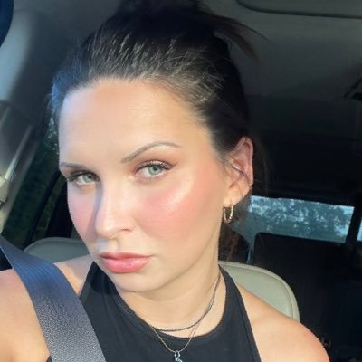 peacelovemae's profile picture. UGC Creator + Microinfluencer | Do you realize the sun doesn't go down? it's just an illusion caused by the world spinnin' round. -the flaming lips