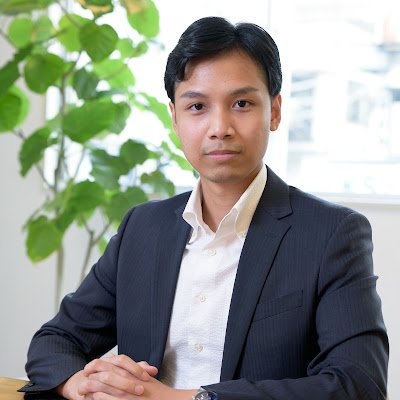 IvalNandika's profile picture. 