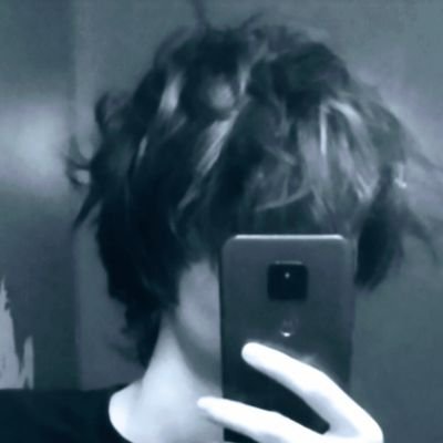 MidwinterSolace's profile picture. Amateur photographer, transmedia artist, retired class clown | In Radiant Dictum |